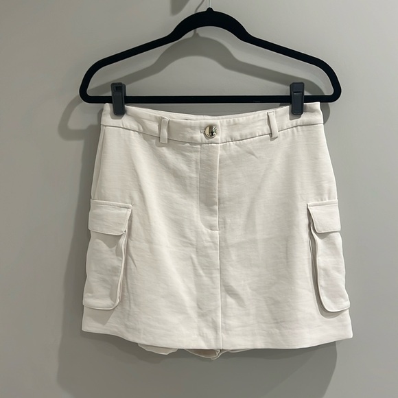Zara Pants - Zara Cream Skort with Pockets